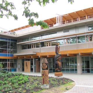 The front entrance to the VIU Cowichan building in Duncan