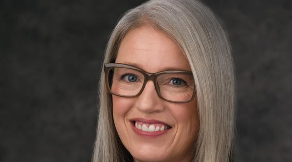 A headshot of Susan Juby.