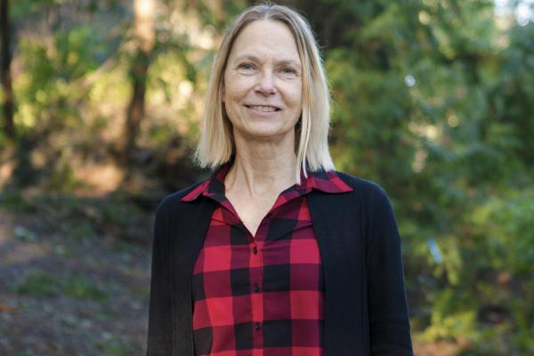 VIU's Marilyn Funk takes on a different approach to teaching and learning